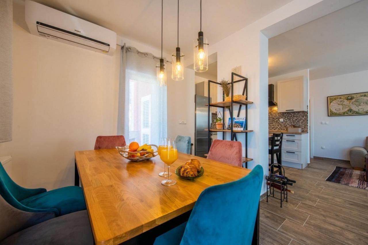 Apartman Paula Kaštela Buitenkant foto