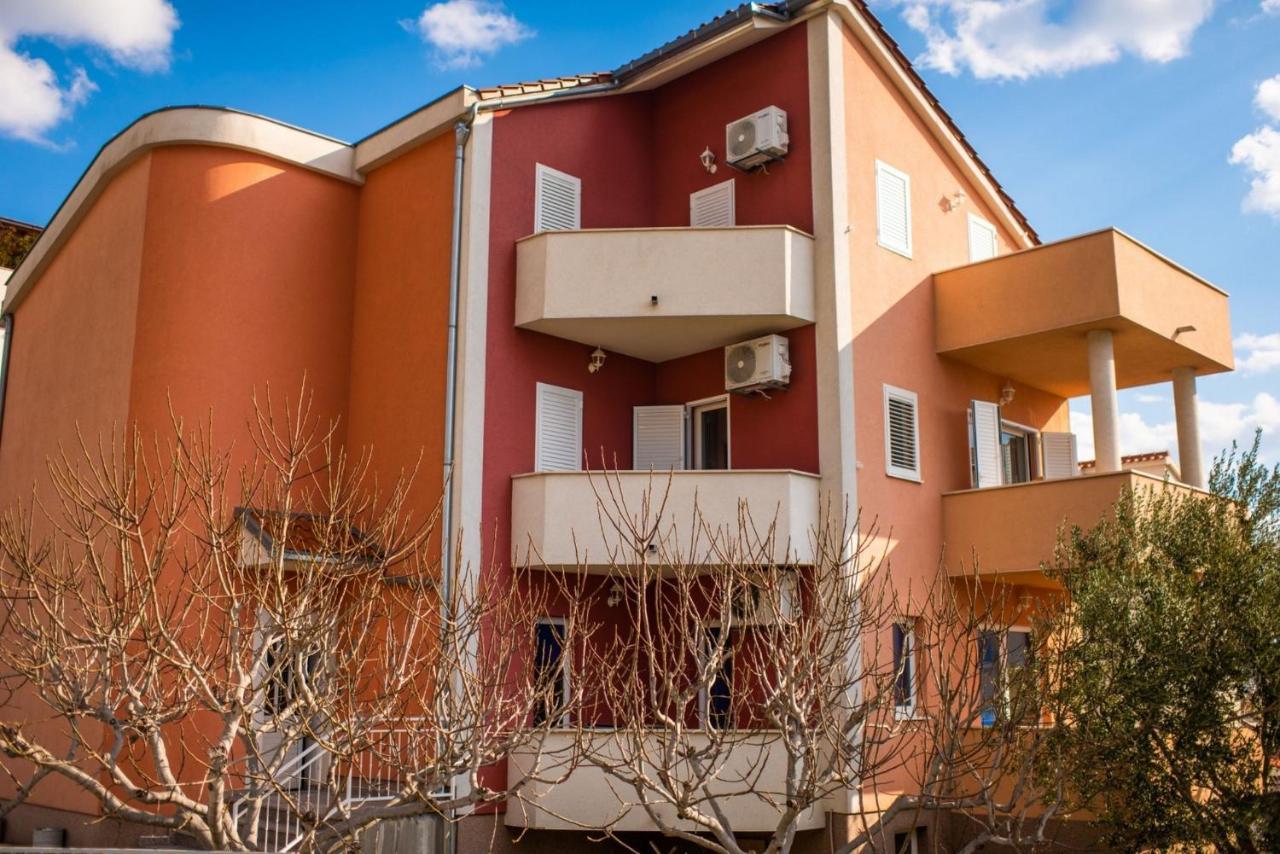 Apartman Paula Kaštela Buitenkant foto