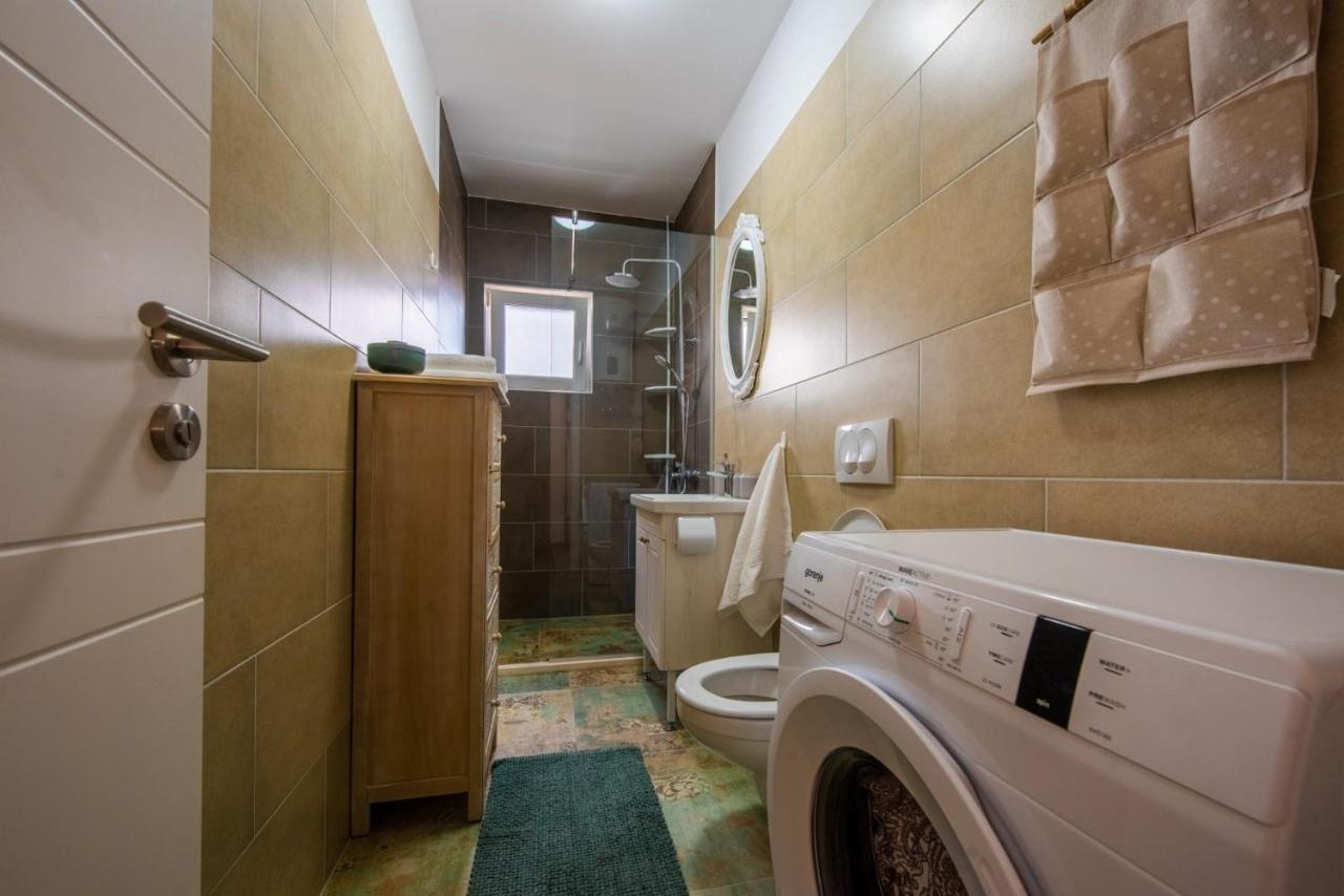 Apartman Paula Kaštela Buitenkant foto